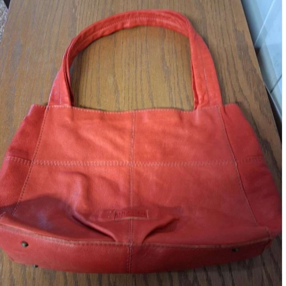 American Leather Co. Red Leather Tote Bag With Stitched Detailing & Zipper Pocke